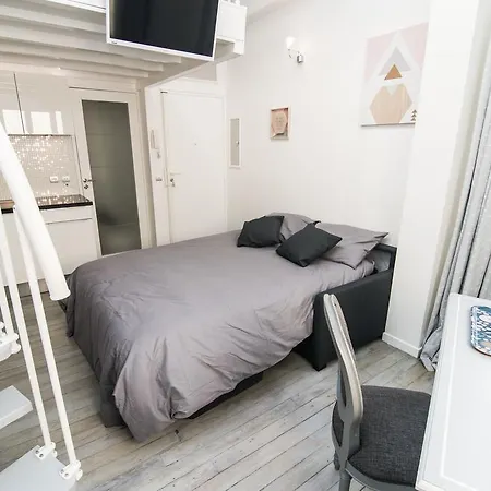 Apartment Le Madeleine Paris